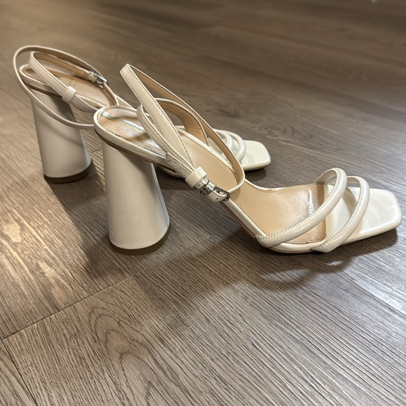 Sam Edelman Shoes - Sam Edelman Kia Block Heel Sandals in bright white leather. Size 11
